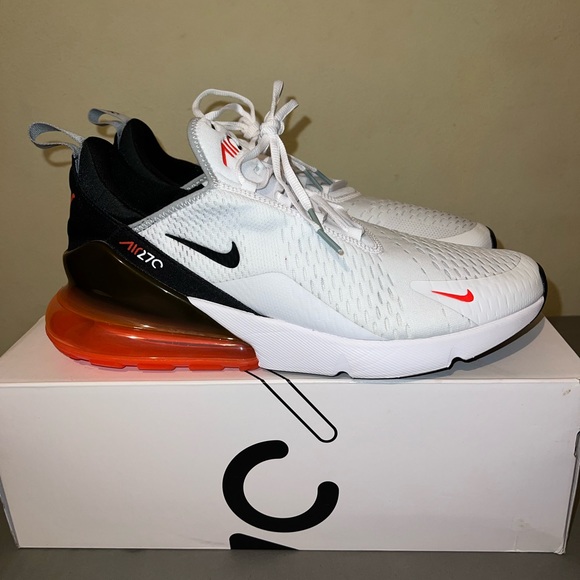 Air Max 270 - Picture 7 of 12